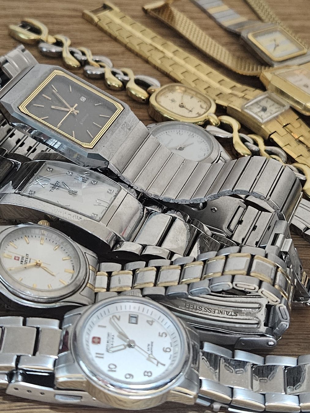 Orologi: Unkontrolliert/Defect Schweizer Uhrenlot 18x – Usato da Flamatt venduto da pie_f9zm 6