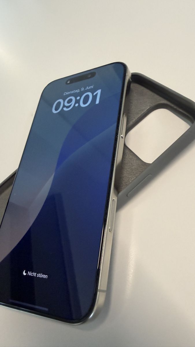 Apple Handys / Smartphones: iPhone 16 Pro Max 1TB  – Gebraucht aus Wohlen bei Bern von codevox 2