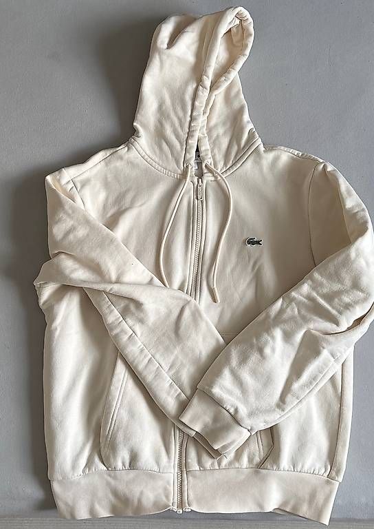 Pantaloni: TUTA SOPRA E SOTTO LACOSTE – Usato da Carabbia venduto da fab_6y2g 1