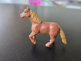Mini Spielzeugpferd braun