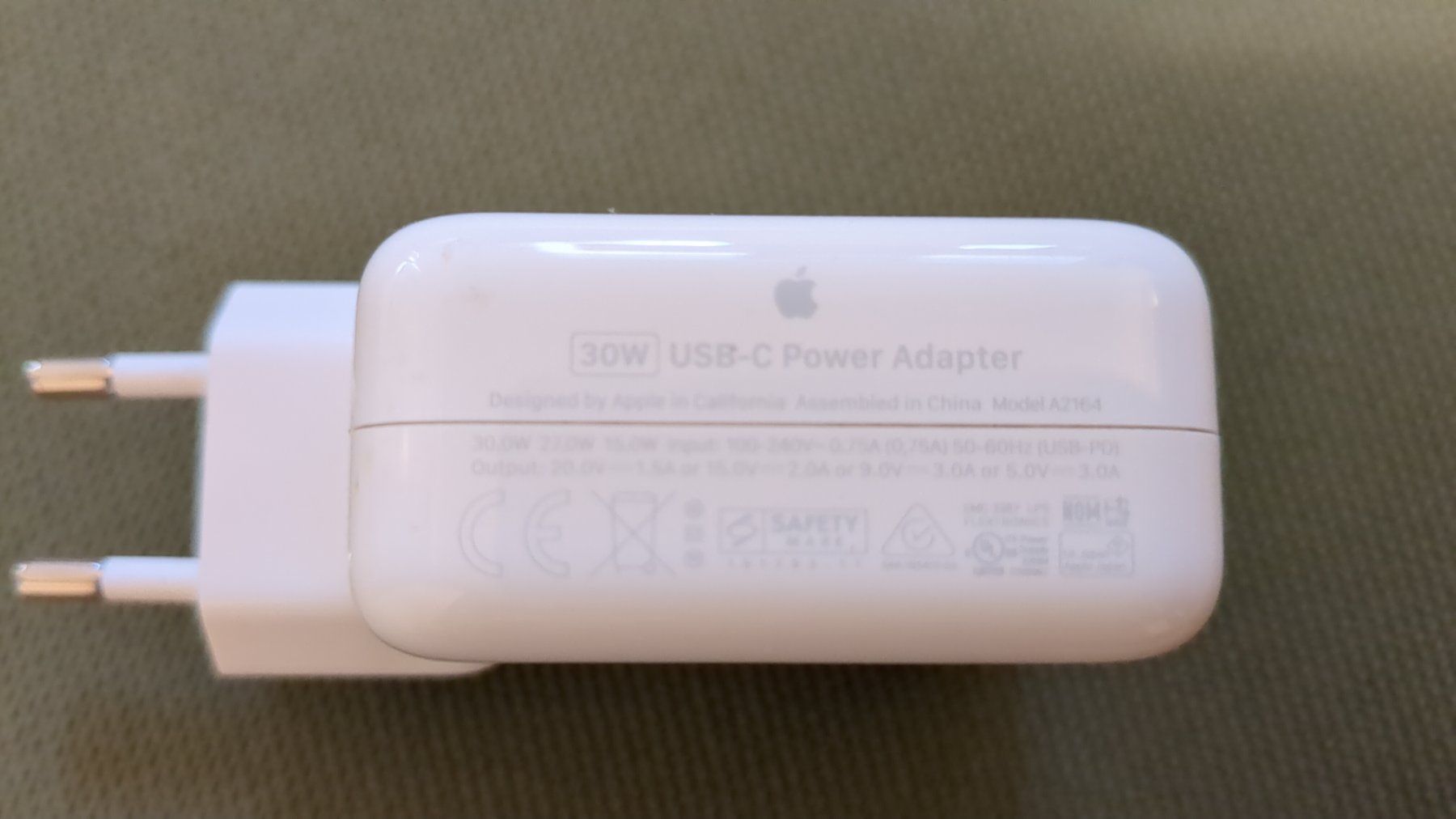 Apple Laufwerke & Adapter: Apple 30W USB-C Power Adapter – Gebraucht aus Basel von haferkleie 2