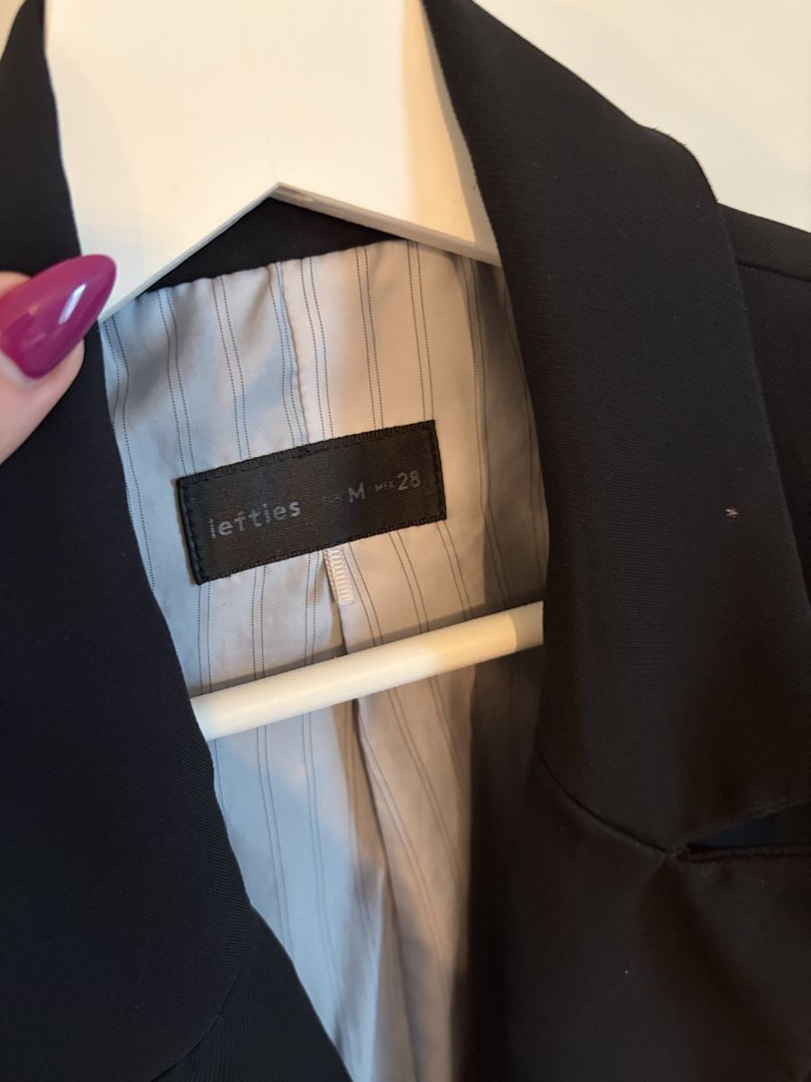 Giacche: Blazer Oversize Lefties - Taille M - excellent état – Nuovo (secondo la descrizione) da Villars-sur-Glâne venduto da jsa_1752 3