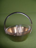 versilberter Salz & Pfeffer Henkelkorb mit Glaseinsatz