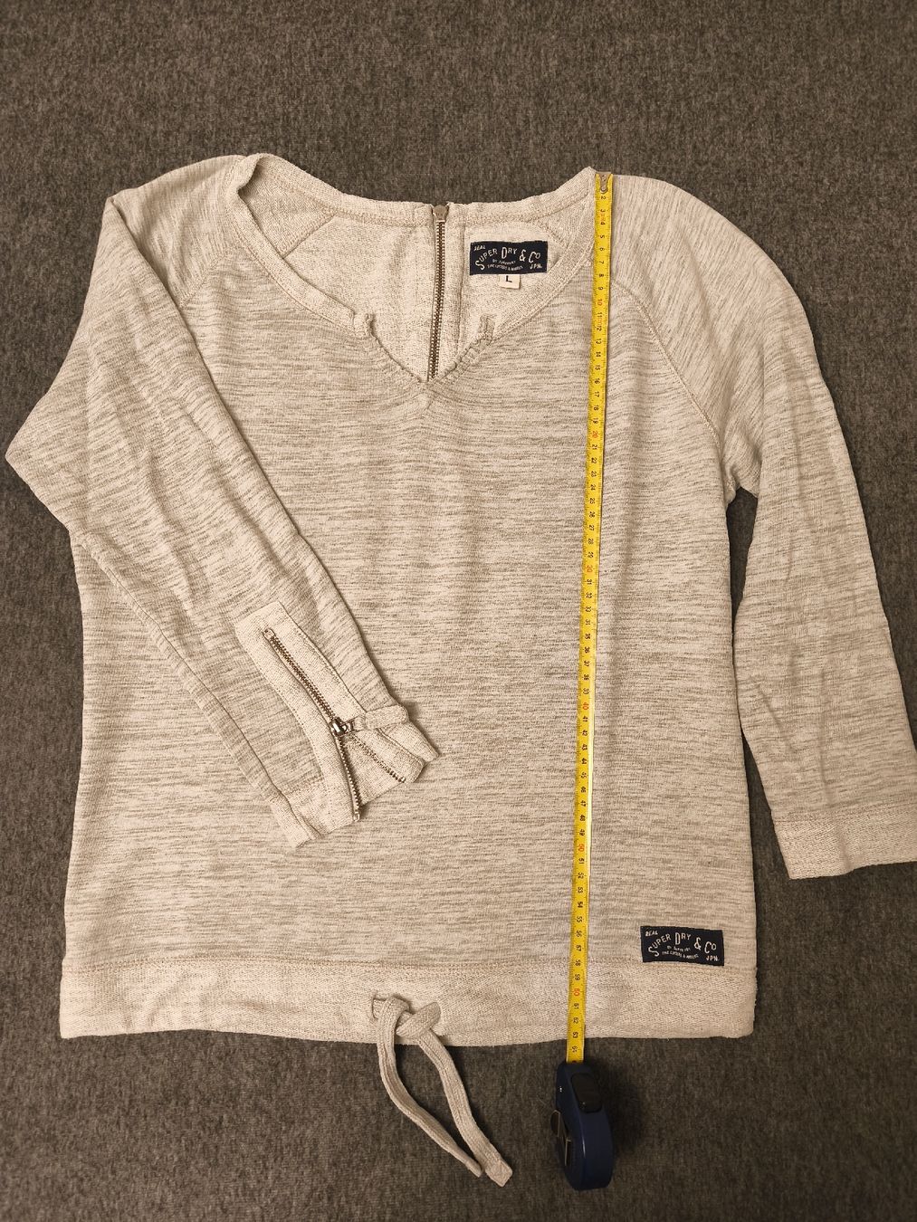 Superdry Maglioni & Felpe: Superdry, pull femme, taille L, gris clair, coton doux – Usato da Genève venduto da lnicoGE