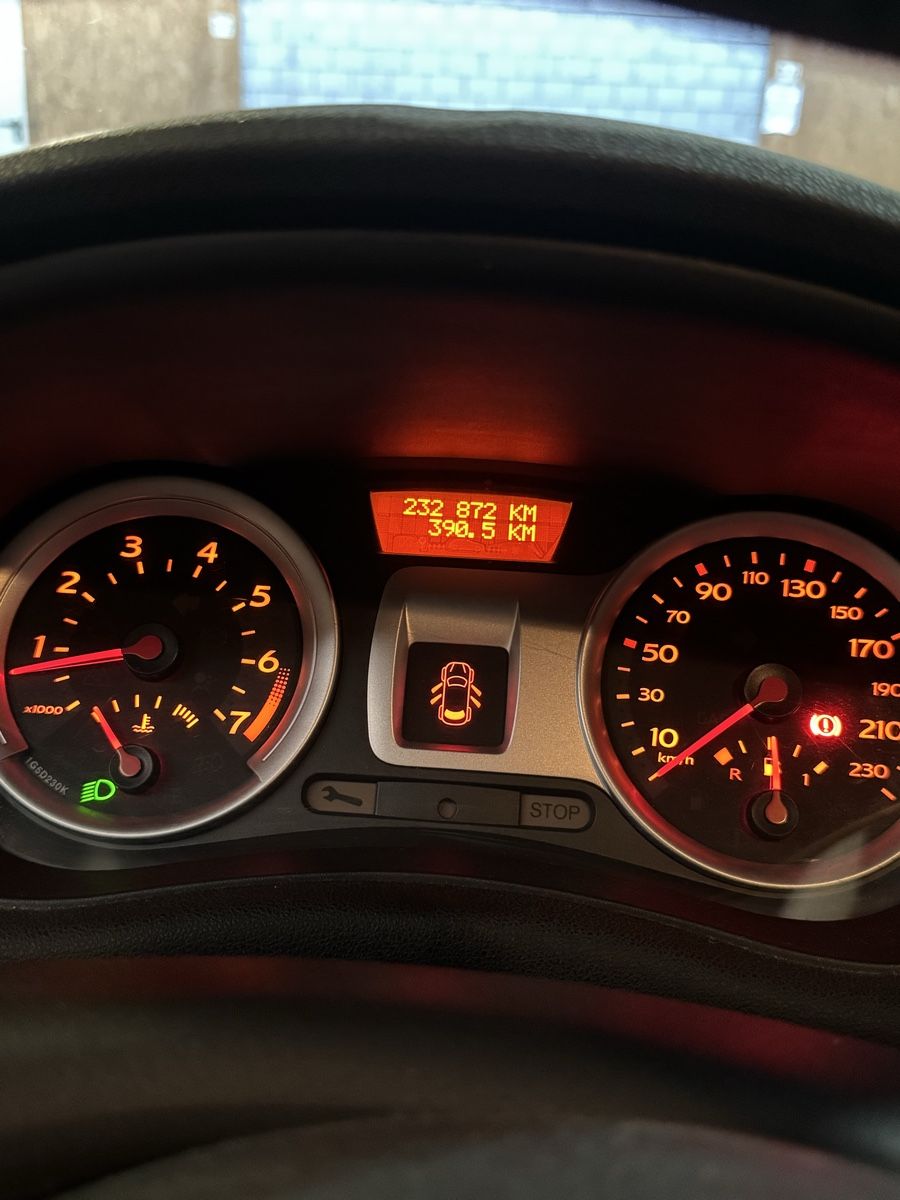 Renault Autos: Renault Clio 1.6 16V – Gebraucht aus Emmen von VK-Retail 4
