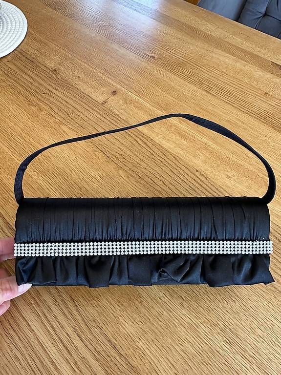 Borse da donna: Abendtasche / Clutch mit Strasssteinen schwarz – Usato da Kaltbrunn venduto da Eagle76 2
