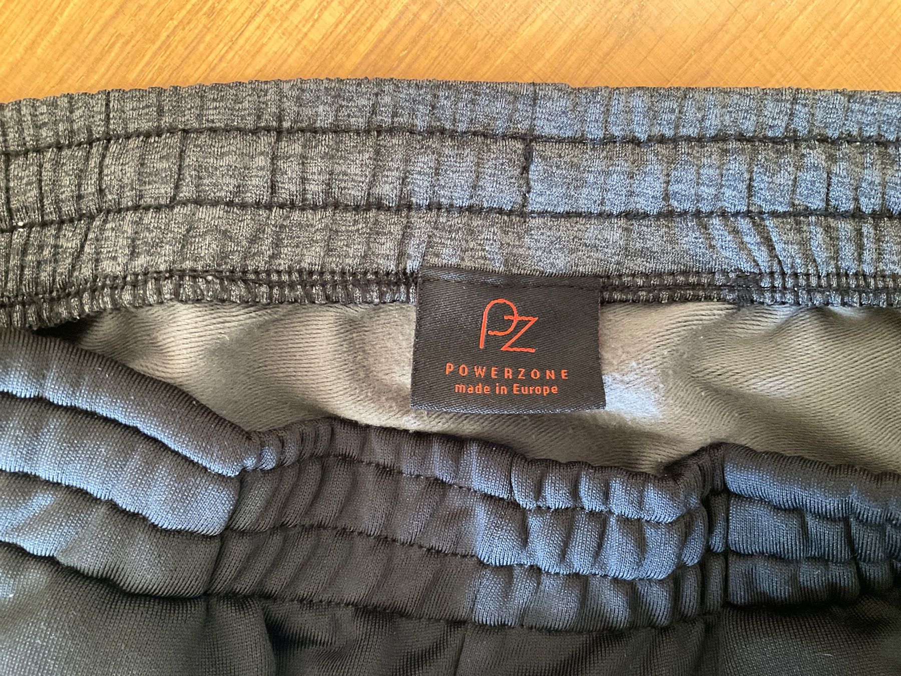 Pantalons: Powerzone Shorts Gr. 152 – D'occasion à Winterthur par aionila 1