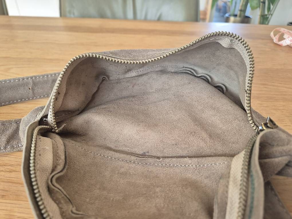 Sacs: Belt Bag von collab – D'occasion à Zürich par val_wbt7 1