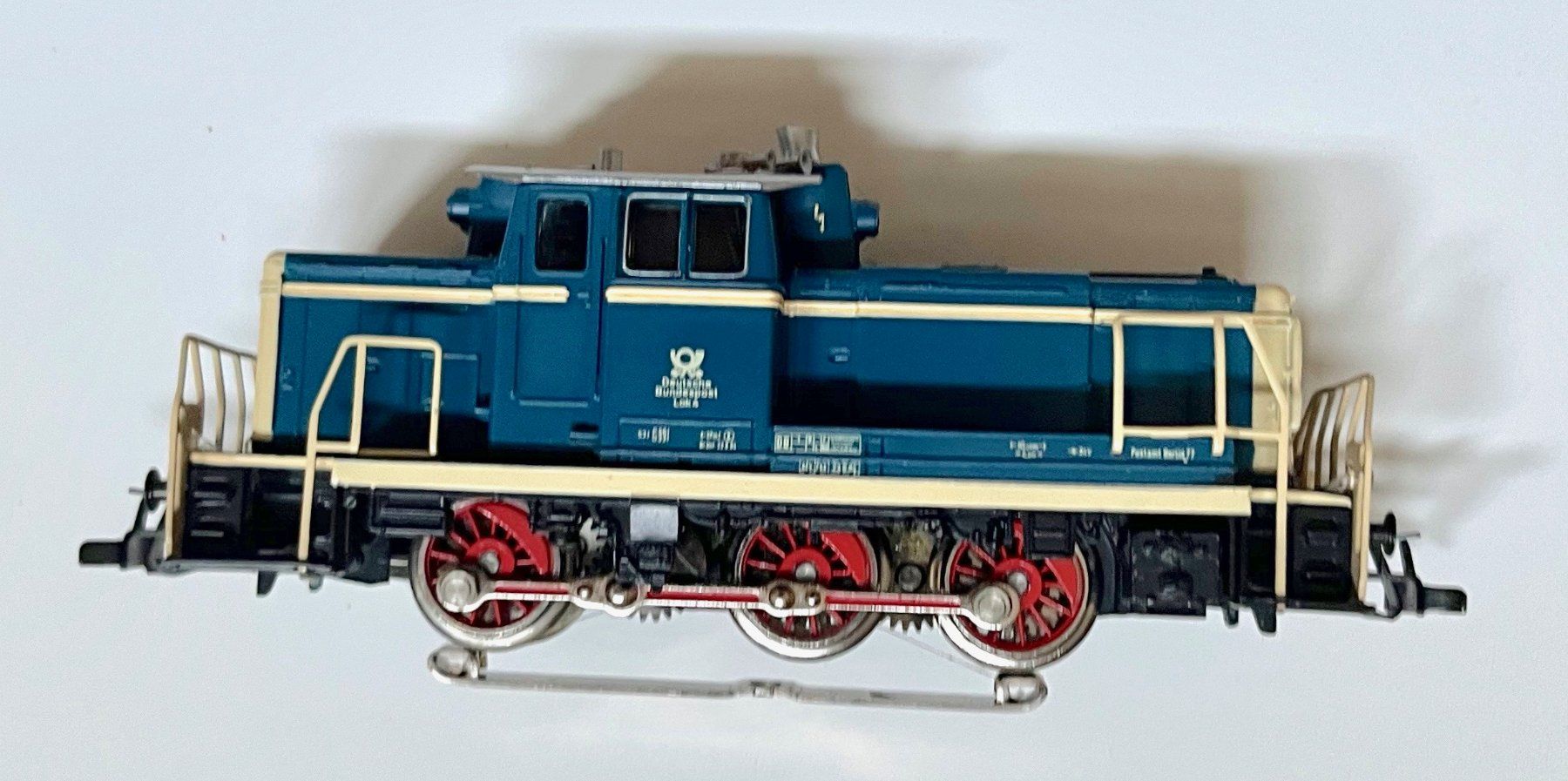 Märklin Modelleisenbahnen: Märklin Primex  3006  Deutsche Post  H0 – Defekt aus Bleiken von hbw45 2