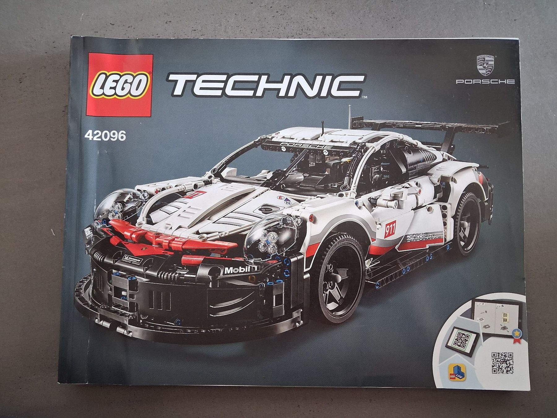 Lego Kit di costruzioni: LEGO Porshe 911 RSR 42096 – Usato da Thierrens venduto da Tbox 1