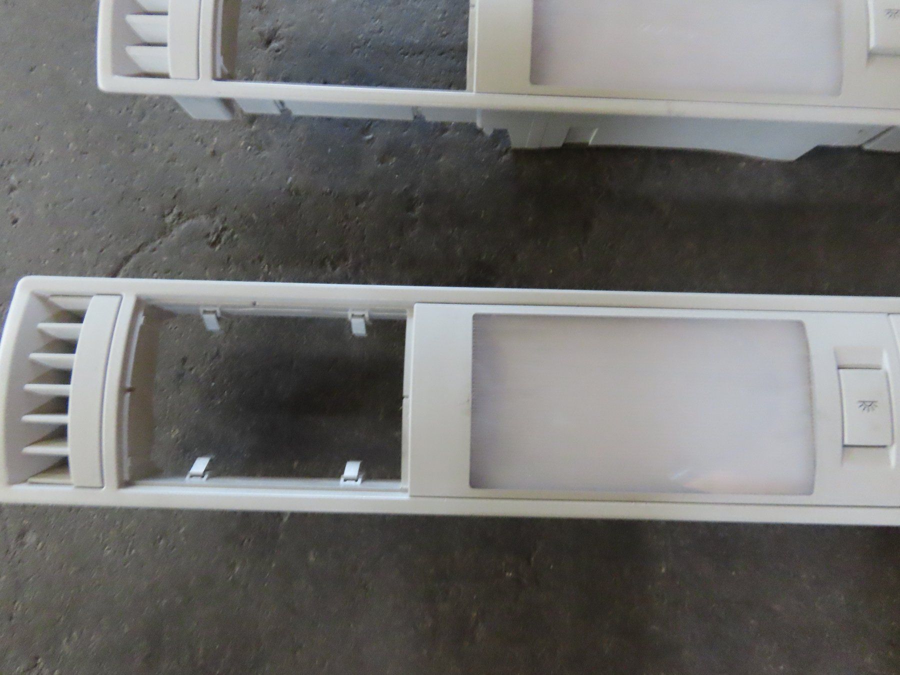 Lampadari & plafoniere: Deckenleuchte inkl. Lüftung VW T5 – Usato da Alpnach-Dorf venduto da Hess-Automobile 2