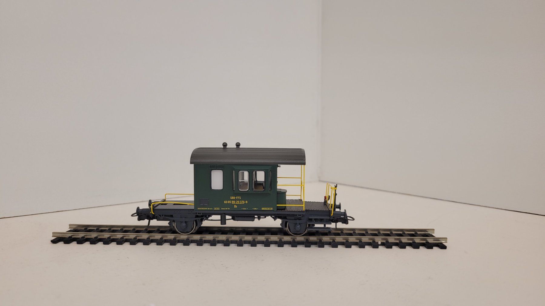 Märklin Modelleisenbahnen: Spur H0 Roco 67610 SBB Sputnik DC – Gebraucht aus Büsserach von ModellbahnDepot 4