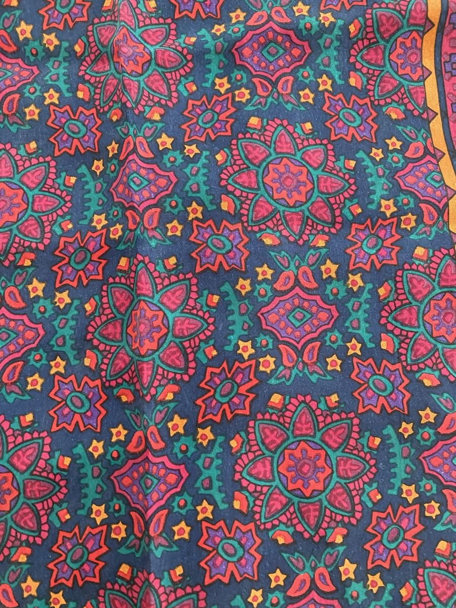 Foulards, Tücher & Schals: Ellen Tracy Seiden Schal 🌸 – Gebraucht aus Opfikon von Luis144 5