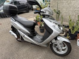 SYM VS 125ccm Roller