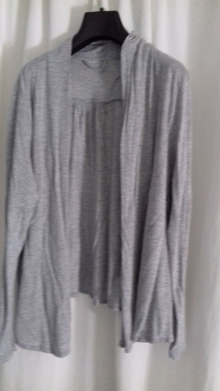 H&M Jacken: Jäckli von H&M, Gr. M/L, NEU – Neu (gemäss Beschreibung) aus Zürich von cas_9jbv