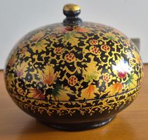 Original Kashmiri Papier-Mâché Dose mit Deckel, Handbemalt