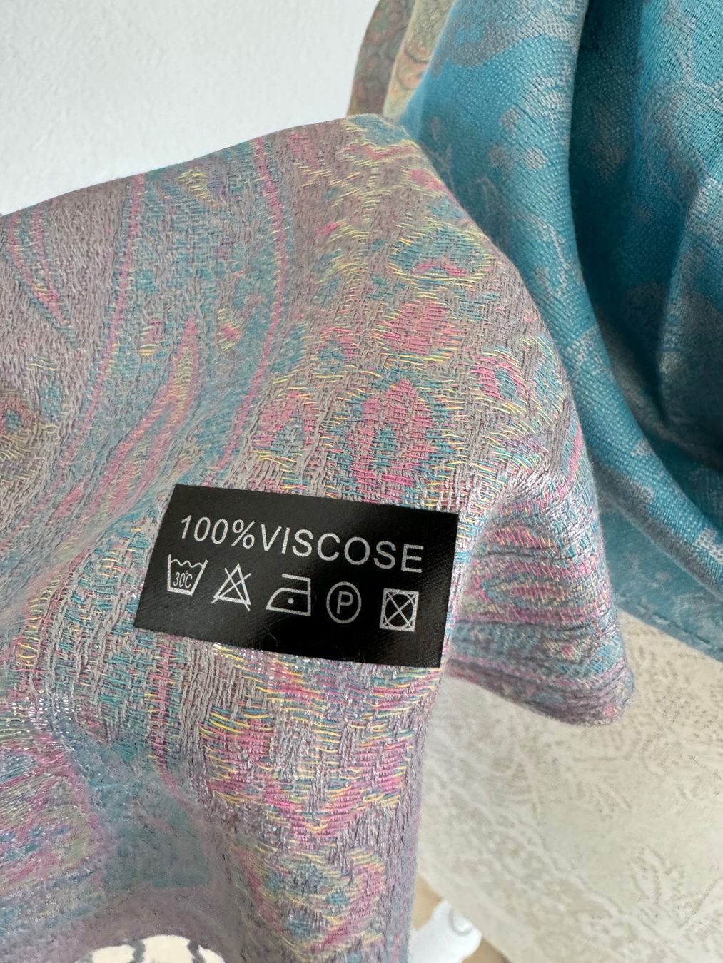 Foulard & Sciarpe: Neuware Foulard Schal Viskose – Nuovo e nell'imballaggio originale da Kirchdorf AG venduto da coco123 3