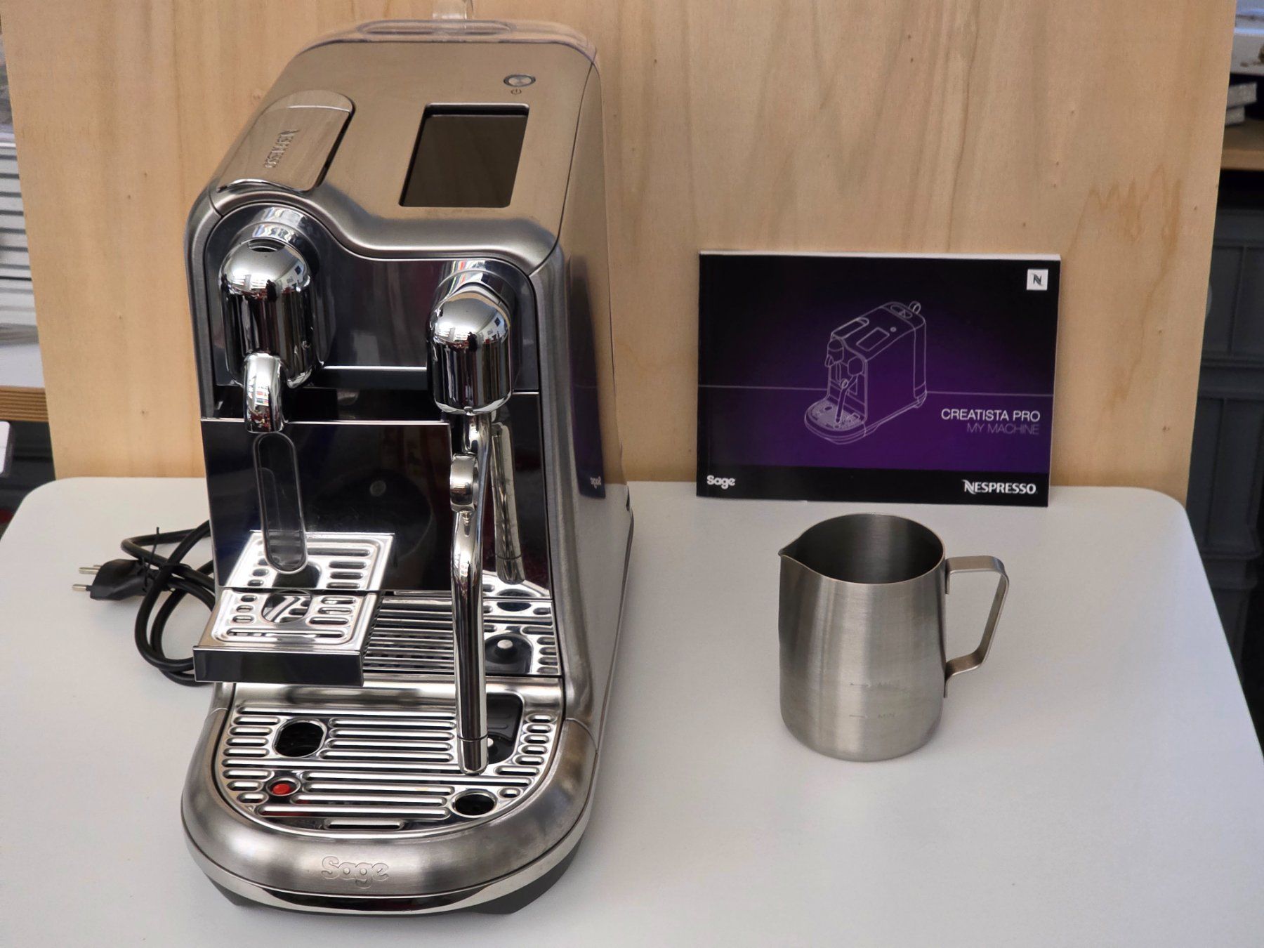 Sage Macchine per caffè & Macchine per espresso: Nespresso Maschine Sage Creatista PRO – Nuovo (secondo la descrizione) da Wallisellen venduto da SkipG45 3