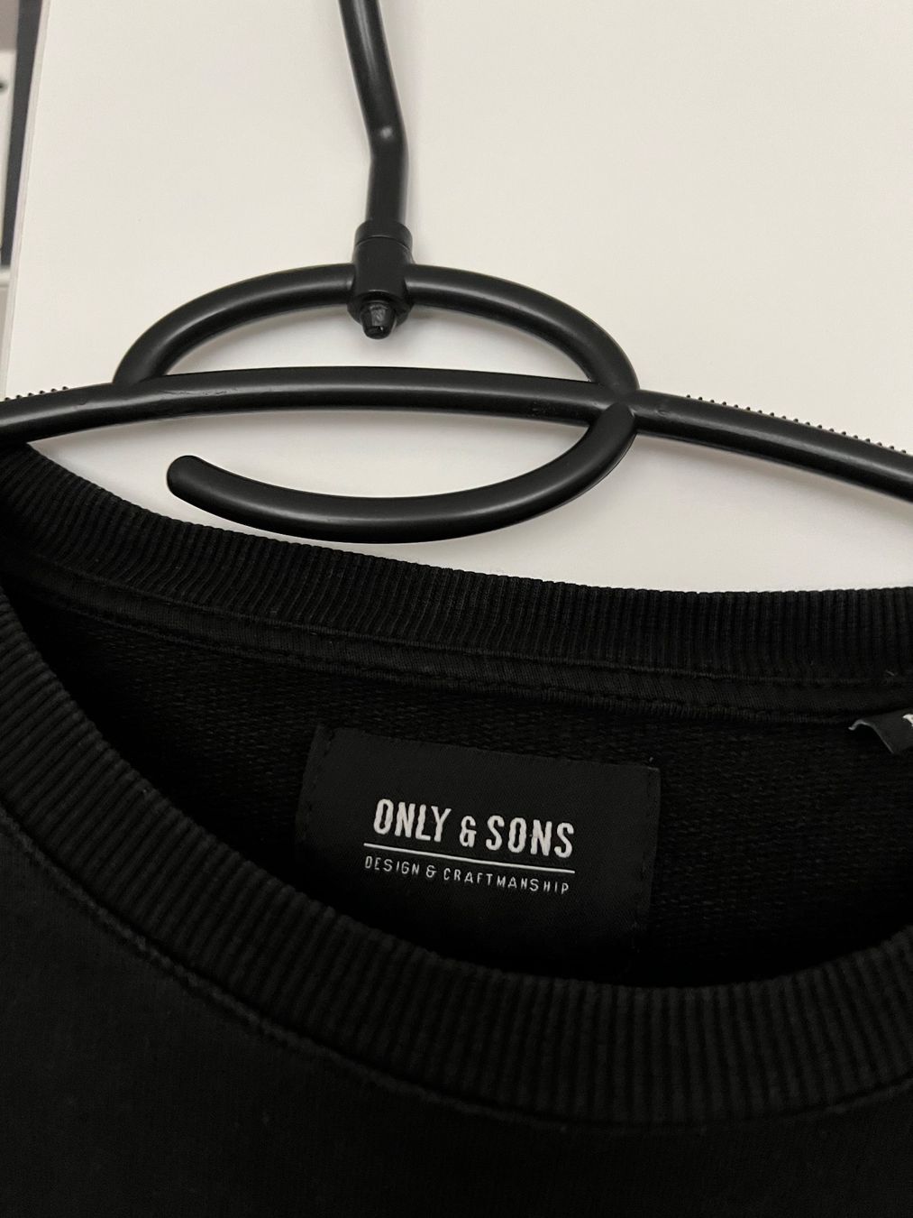 Maglioni & Felpe: Sweater "ONLY & SONS" Gr.M – Usato da Abtwil SG venduto da chi_yh9f 1