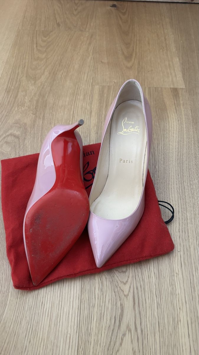 Christian Louboutin Scarpe da donna: Escarpins Christian Louboutin – Usato da Riddes venduto da dia_6vc2 1