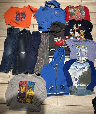 Jungen Winterkleider Set Gr 116, 13 teilig