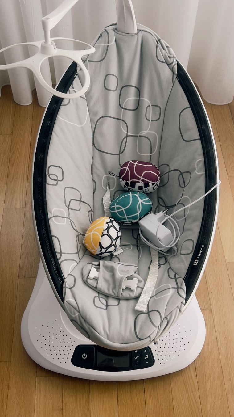 4moms Bascules & balançoires: 4moms mamaRoo Babywippe – Neuf (Voir description) à Erlenbach ZH par maridelmar
