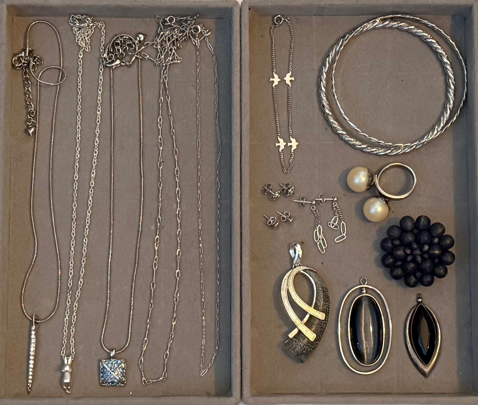 Autres bijoux: Modeschmuck-Konvolut, silber (16) – D'occasion à Dachsen par Lor_sch