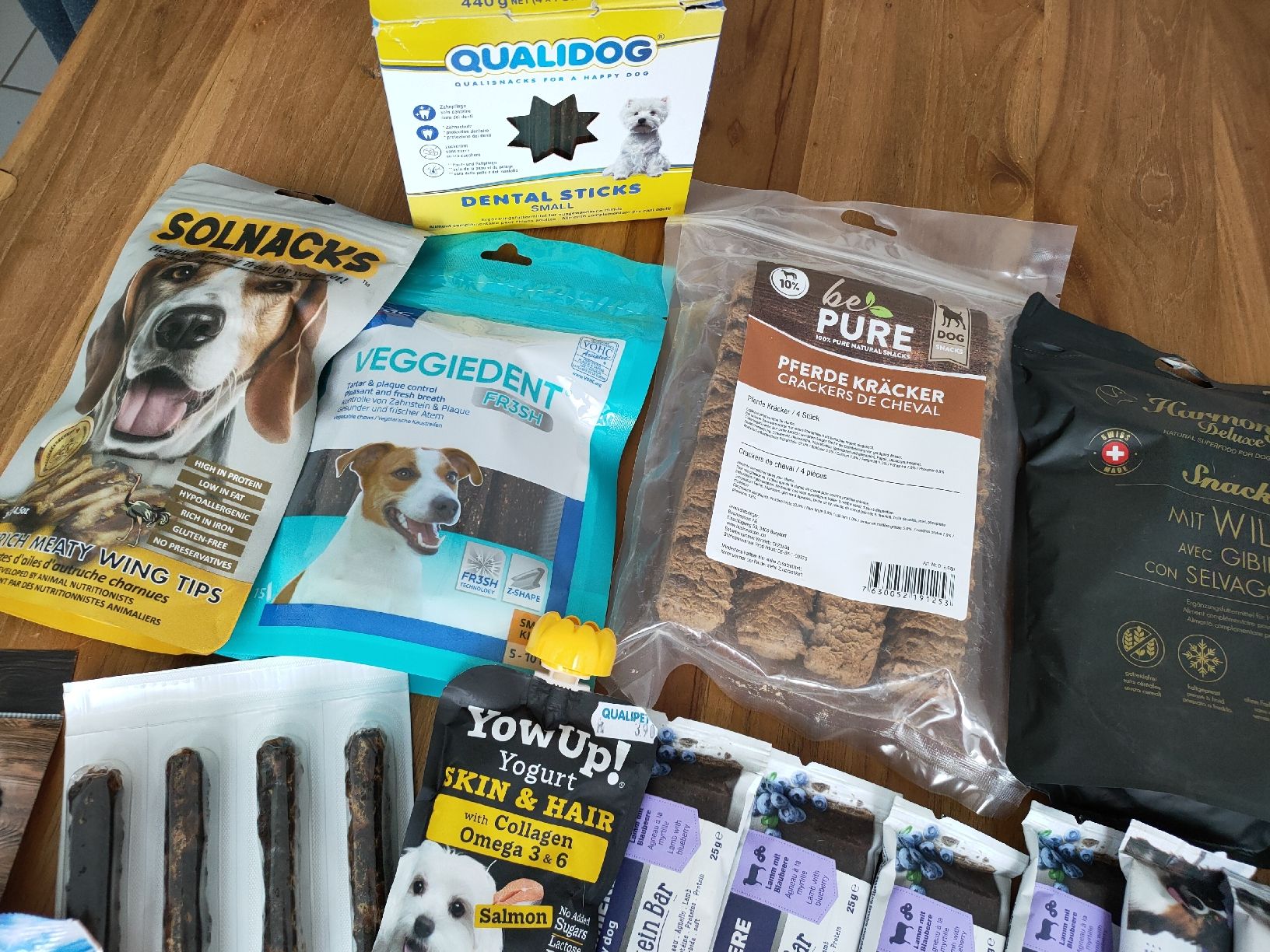 Futter: Hundefutter Leckerlis verschiedener Marken  – Neu und originalverpackt aus Flaach von Bobby777 2