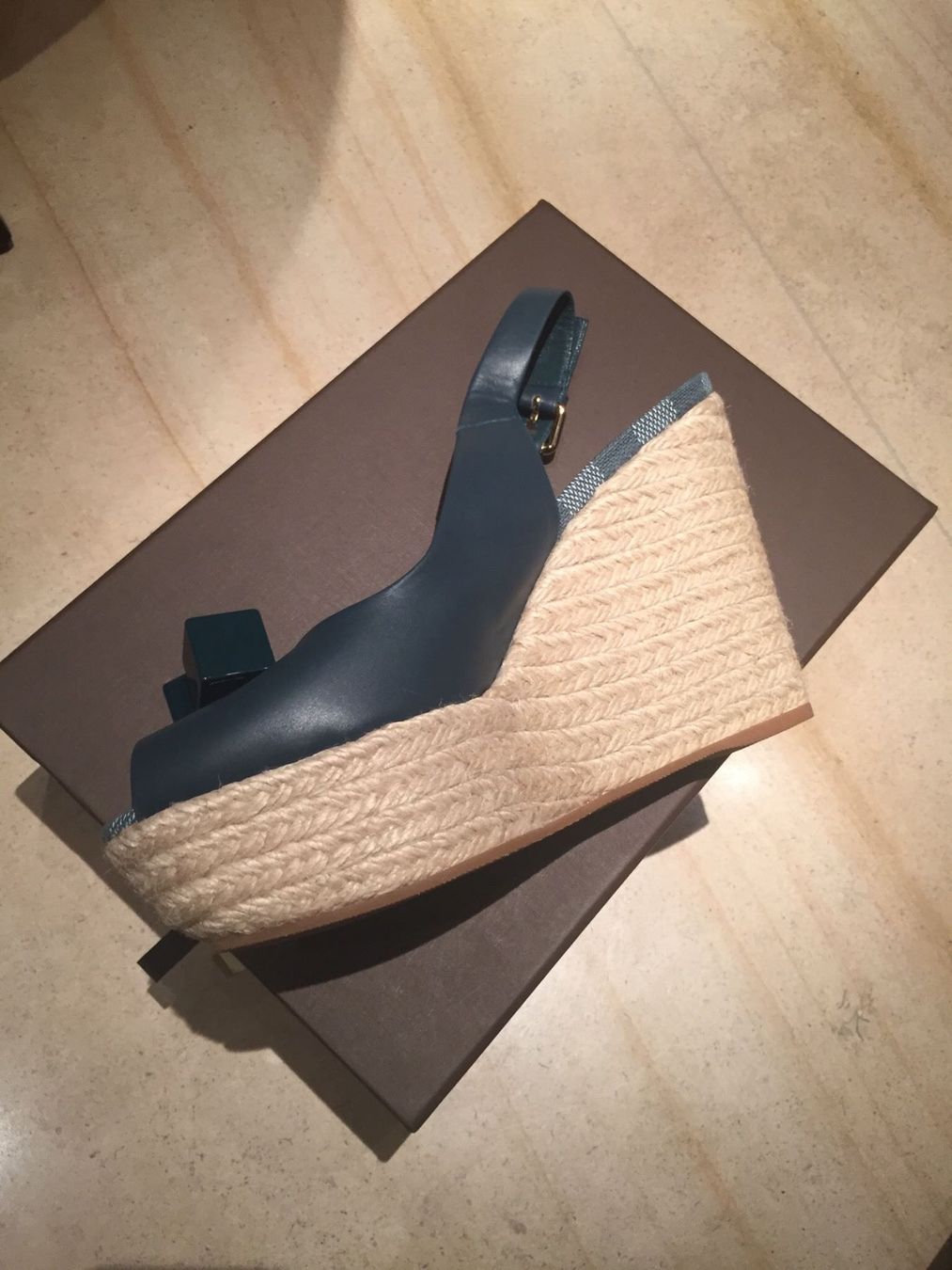 Louis Vuitton Scarpe da donna: Louis Vuitton wedges – Nuovo e nell'imballaggio originale da Zollikon venduto da ValeL 2