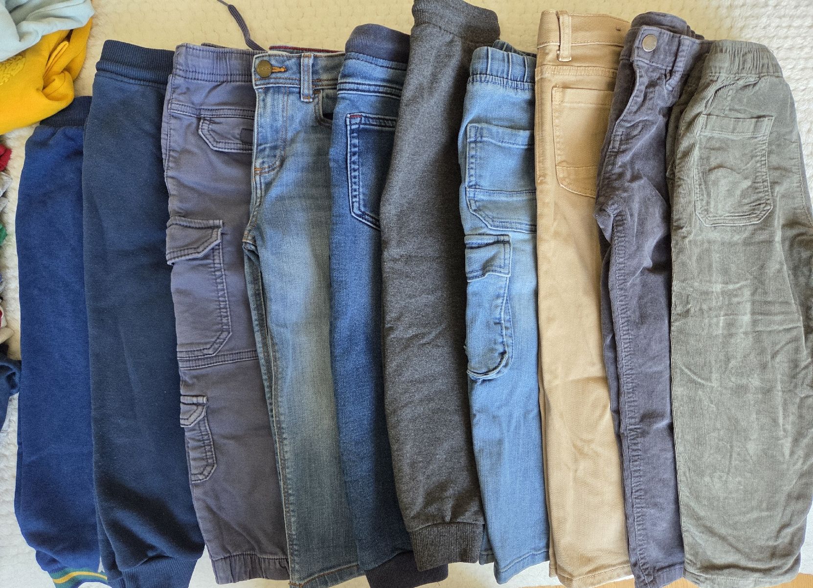 Lotti & Set di vestiti: Boys Clothes Bundle - Size 104 / 4 years – Usato da Zürich venduto da kar_68y7 1