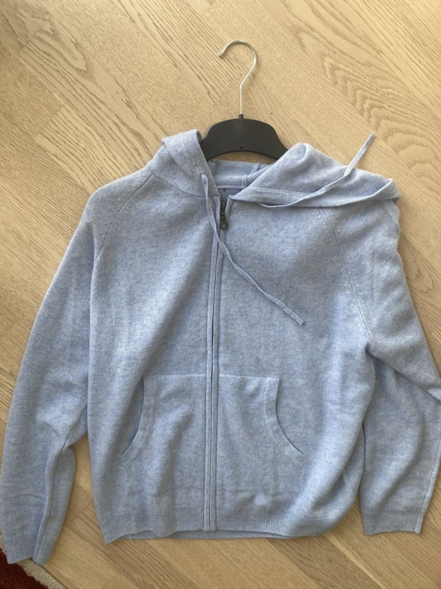 Giacche: fabrikneue Kaschmirjacke, hellblau, Gr. M – Nuovo e nell'imballaggio originale da Otelfingen venduto da pat_8jmb 3