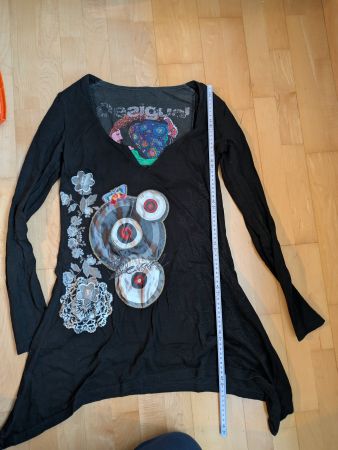 Schönes Desigual long Shirt, Grösse M, ideal für den Herbst