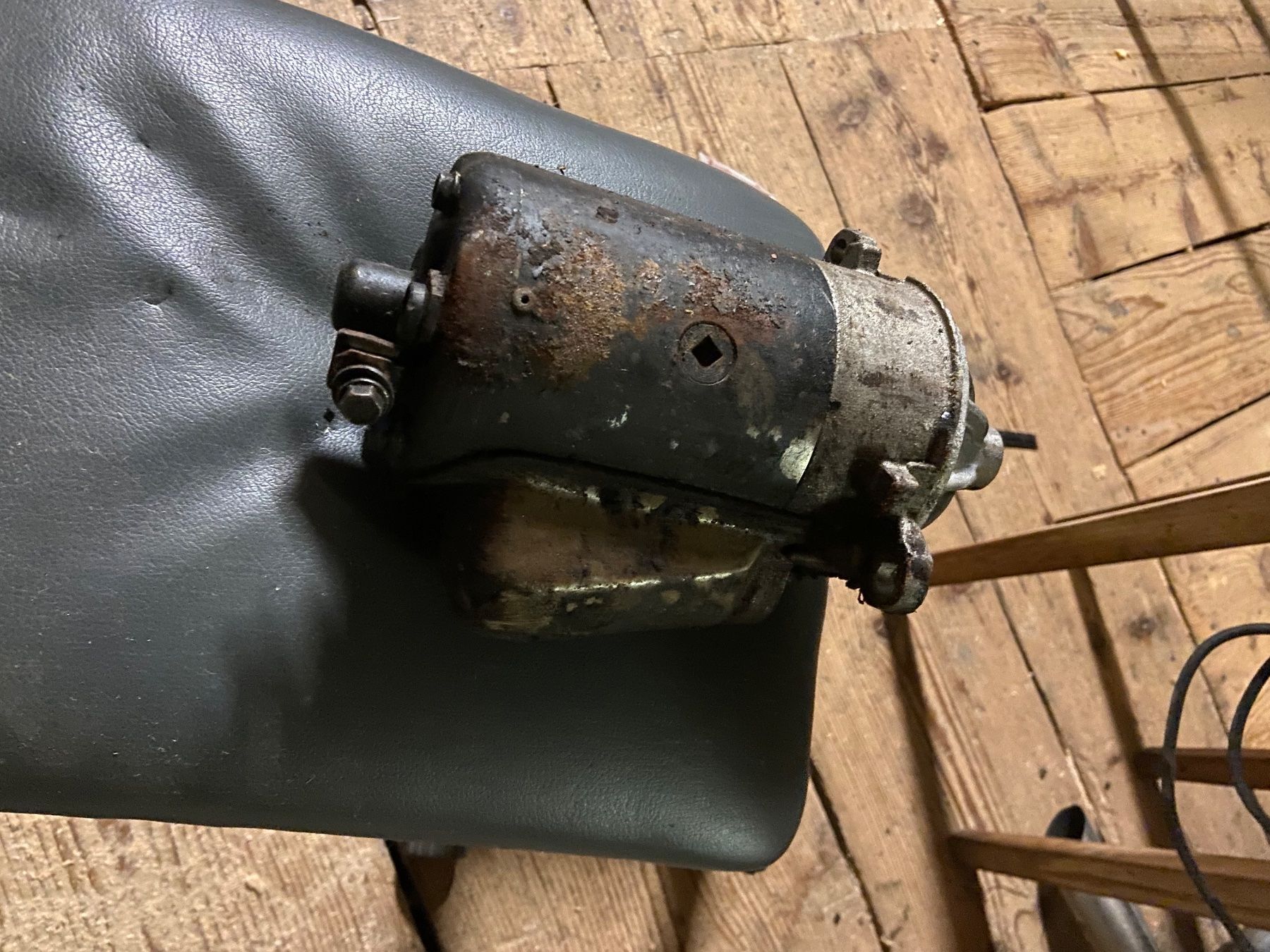 Ford Accessori per altri veicoli: Anlasser Ford V8 – Usato da Krummenau venduto da Deezley 1