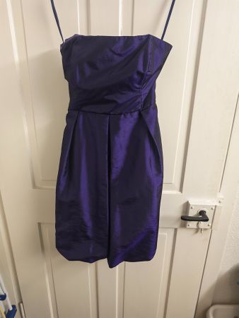 Elegantes lila Trägerloses Kleid von Bruno Banani Gr. 38 💜