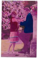 Romantik: Paar im Garten