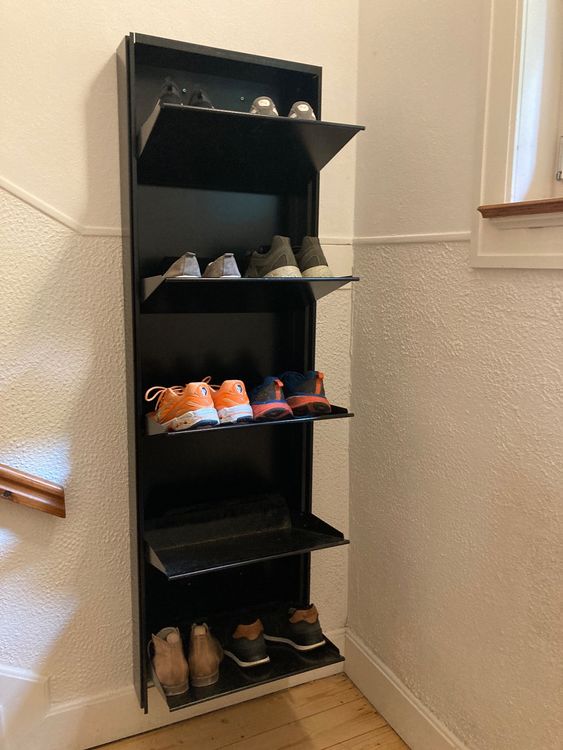 Metallspind Schuhschrank Finn – Olivgrün, Schmal Nur 25 Cm Tief, 80x125 Cm, Mit Verstellbaren Füßen