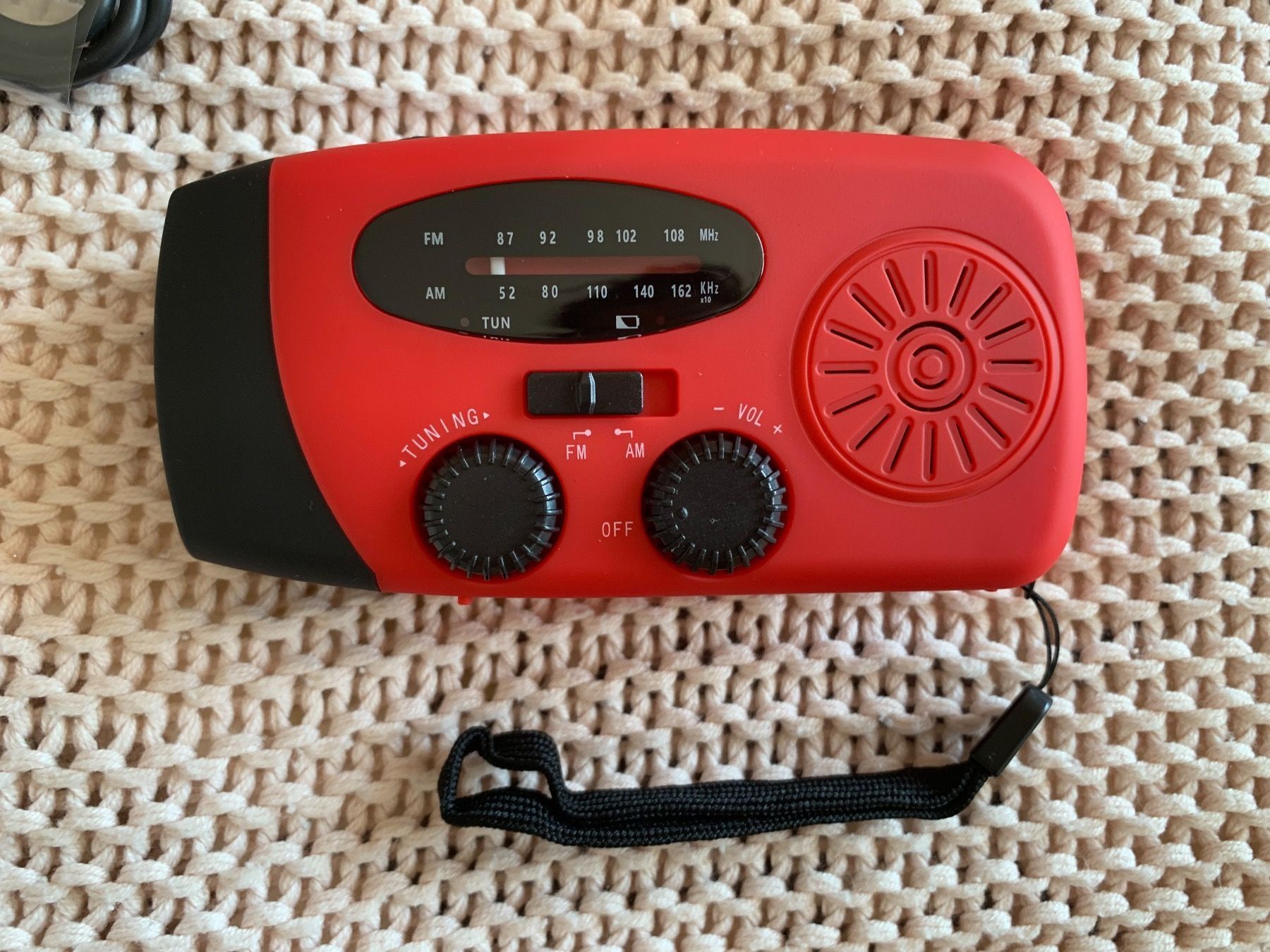 Radio: Radio portable neuve – Nuovo e nell'imballaggio originale da Montreux venduto da Iza_81199