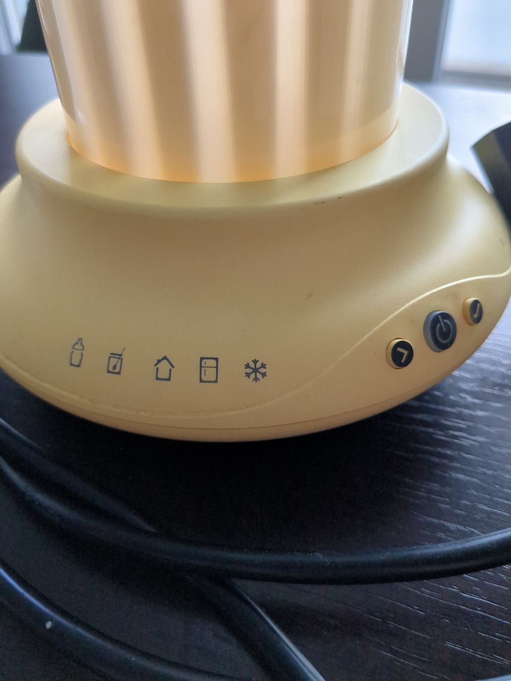 Medela Pasti del neonato: Chauffe biberon – Usato da Riddes venduto da SebastoSkull05 1