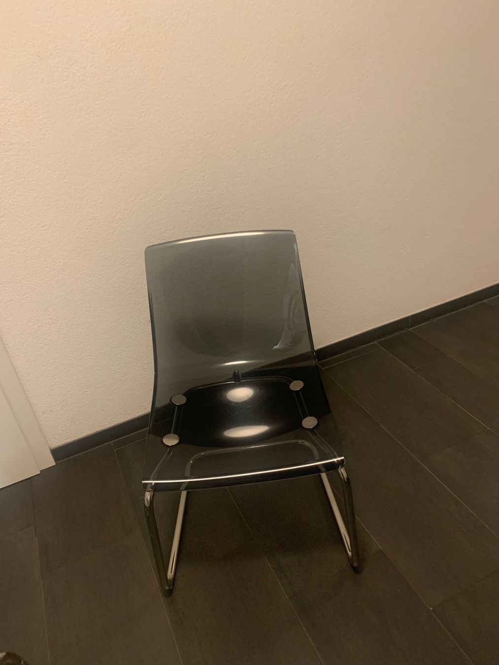 Ikea Sedie: Chaise design transparente gris chrome IKEA – Usato da Vallon venduto da coc_5vb9 1