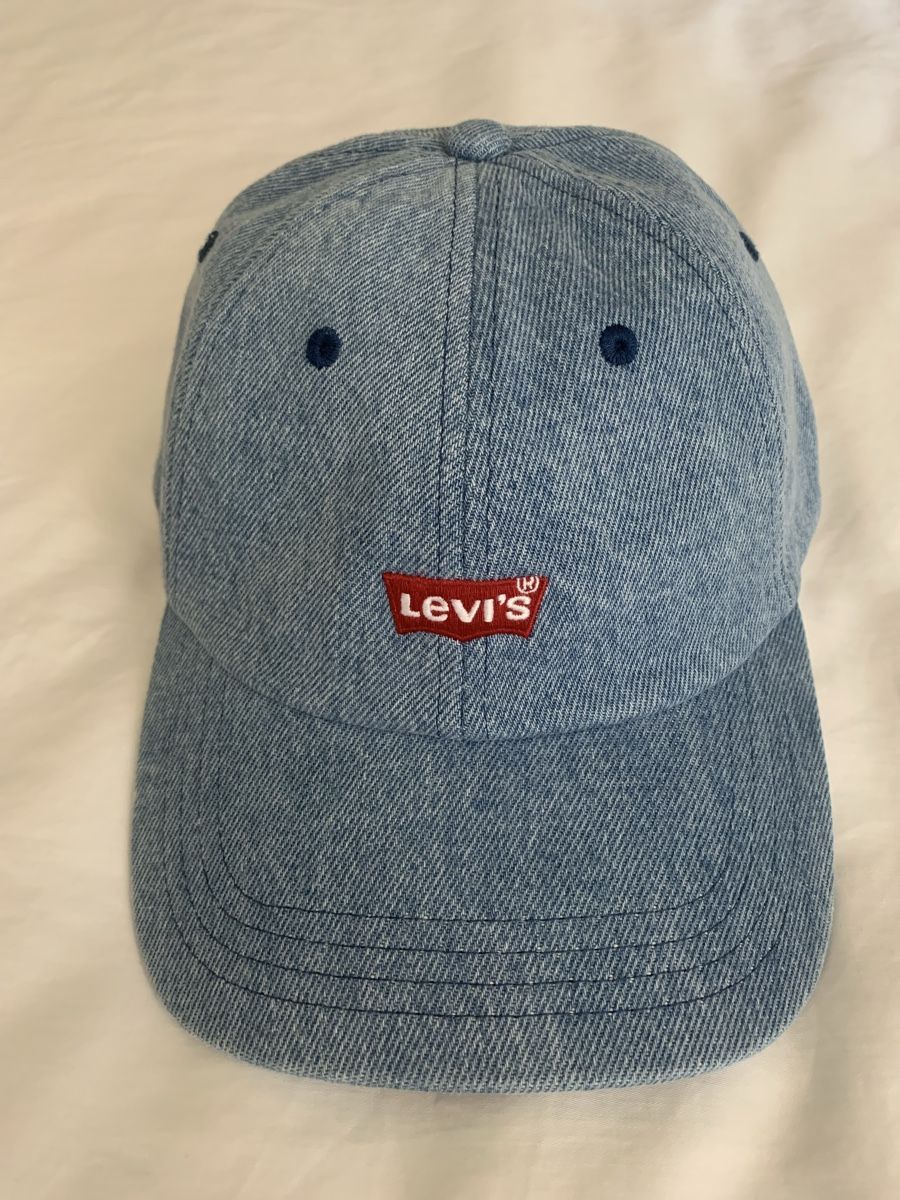 Levi's Chapeaux, bonnets & casquettes: Levis casquette neuve  – Neuf avec emballage d'origine à Gland par TallyEva