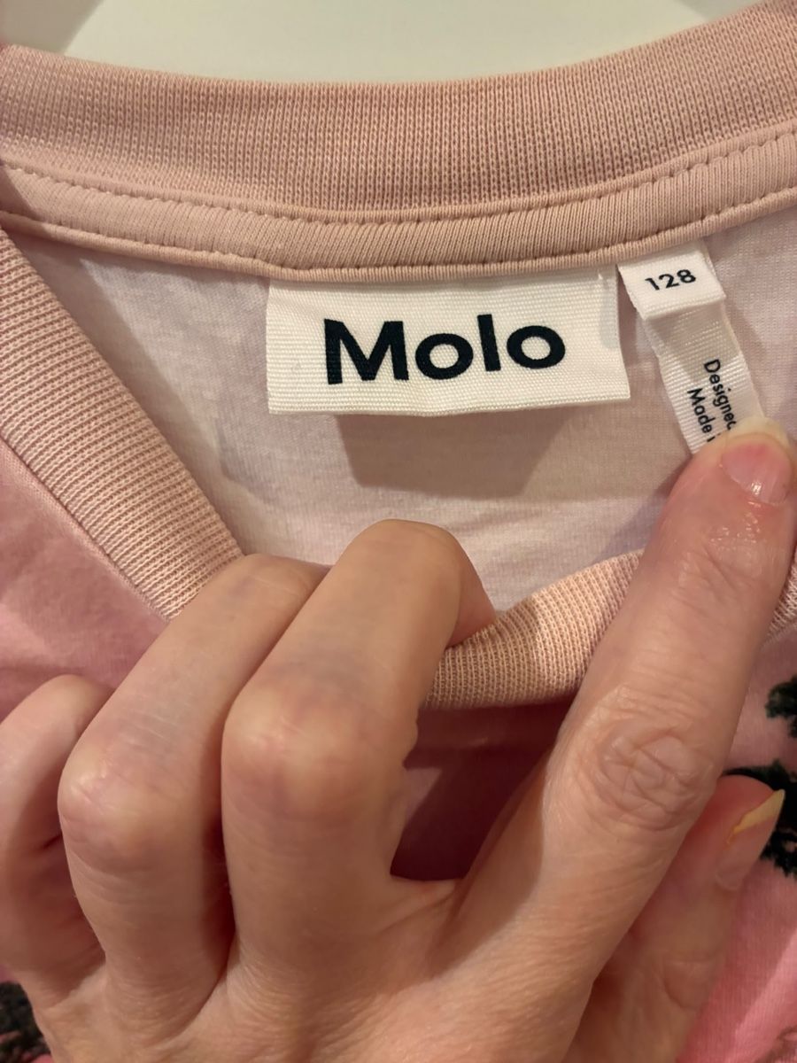 Molo Pullover & Sweatshirts: Toller Pullover Gr. 128, Molo – Gebraucht aus Richterswil von duffi326464 1