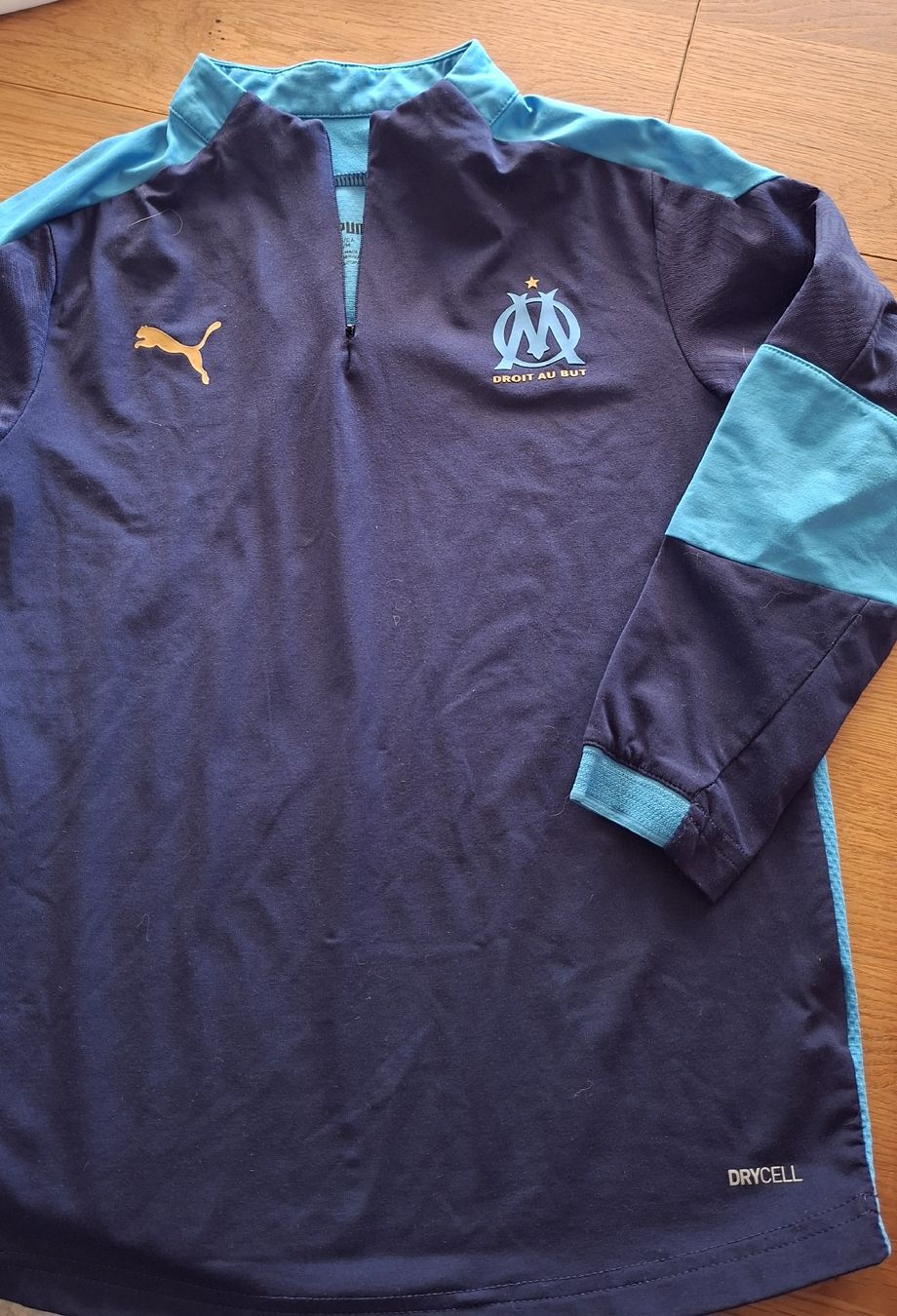 Puma Scarpe, pantaloni & magliette da ginnastica: Marseille Trikot Original Gr. 140 – Usato da Safnern venduto da Brionne