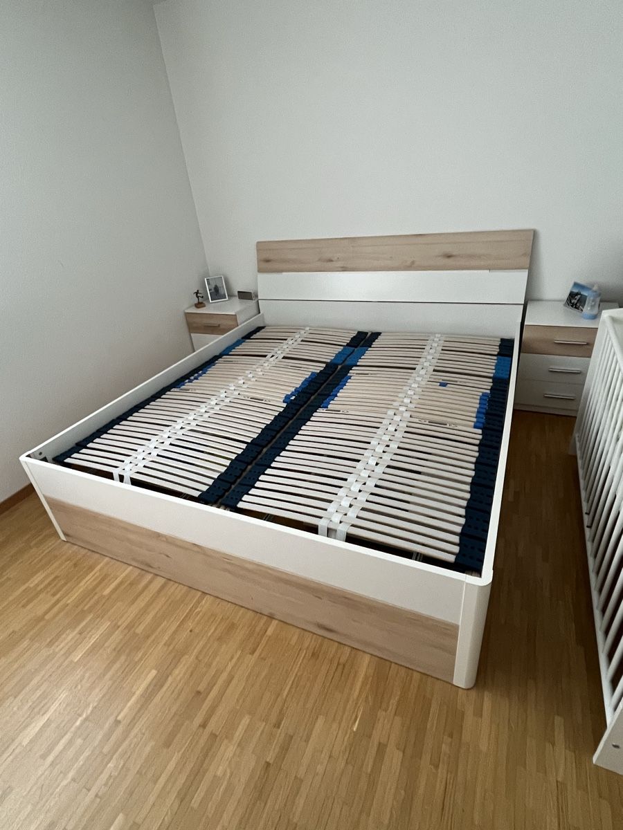 Letti: Bettrahmen 180x200 mit Schubladen – Usato da Emmenbrücke venduto da Car2704