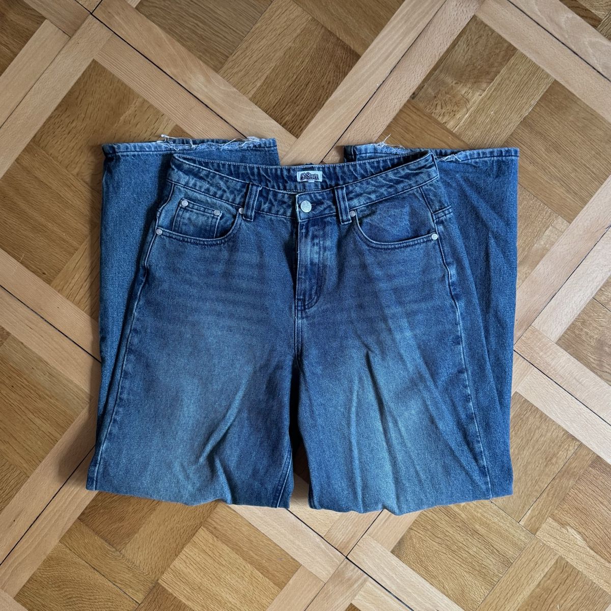Jeans: La Shadys Jeans baggy Grösse M – D'occasion à solothurn par mil_ja.t 5