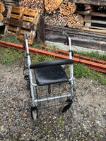 Rollator Gehwagen mit Sitzfläche
