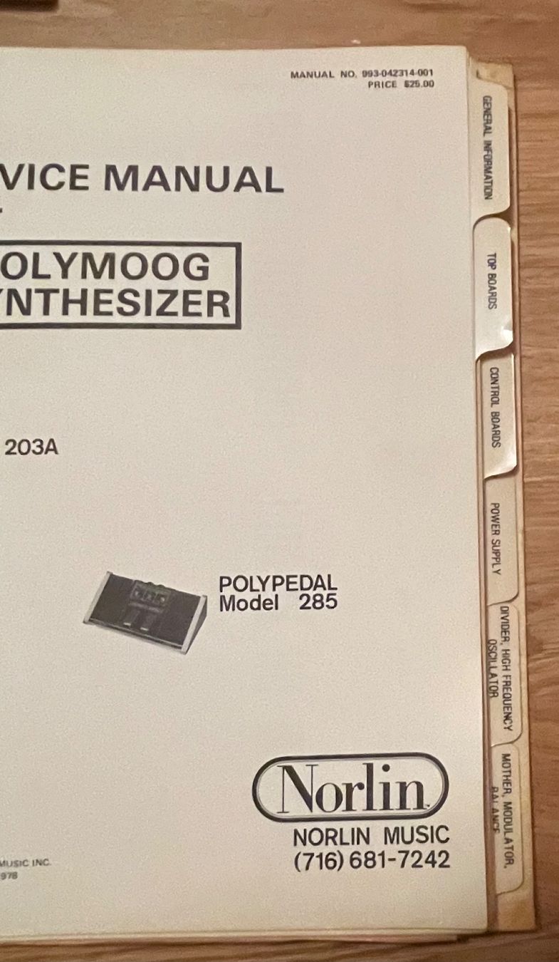Strumenti musicali: Polymoog Synthesizer Original Technical Manual Vol. 1 & 2 – Usato da Mauren TG venduto da Georgie 2
