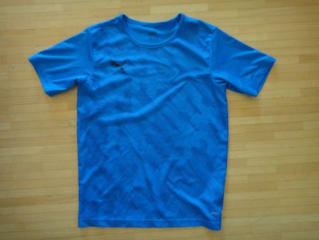 Kinder T-Shirt Puma blau Grösse M  11-12 Jahre