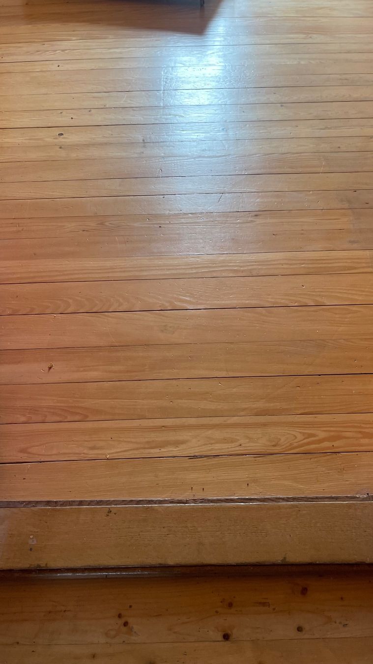 Articoli in legno: Antikes Holzboden – Usato da Othmarsingen venduto da ami_9f5j 4