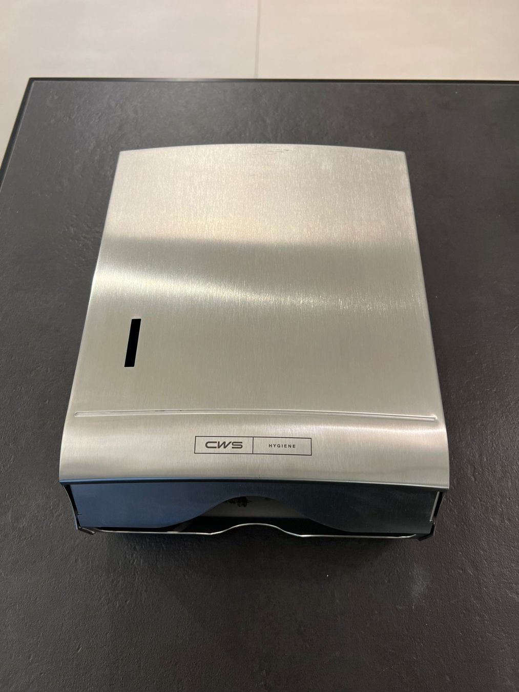 Contenitori & Simili: Papierhandtuchspender CWS – Usato da Gossau SG venduto da SHTAG