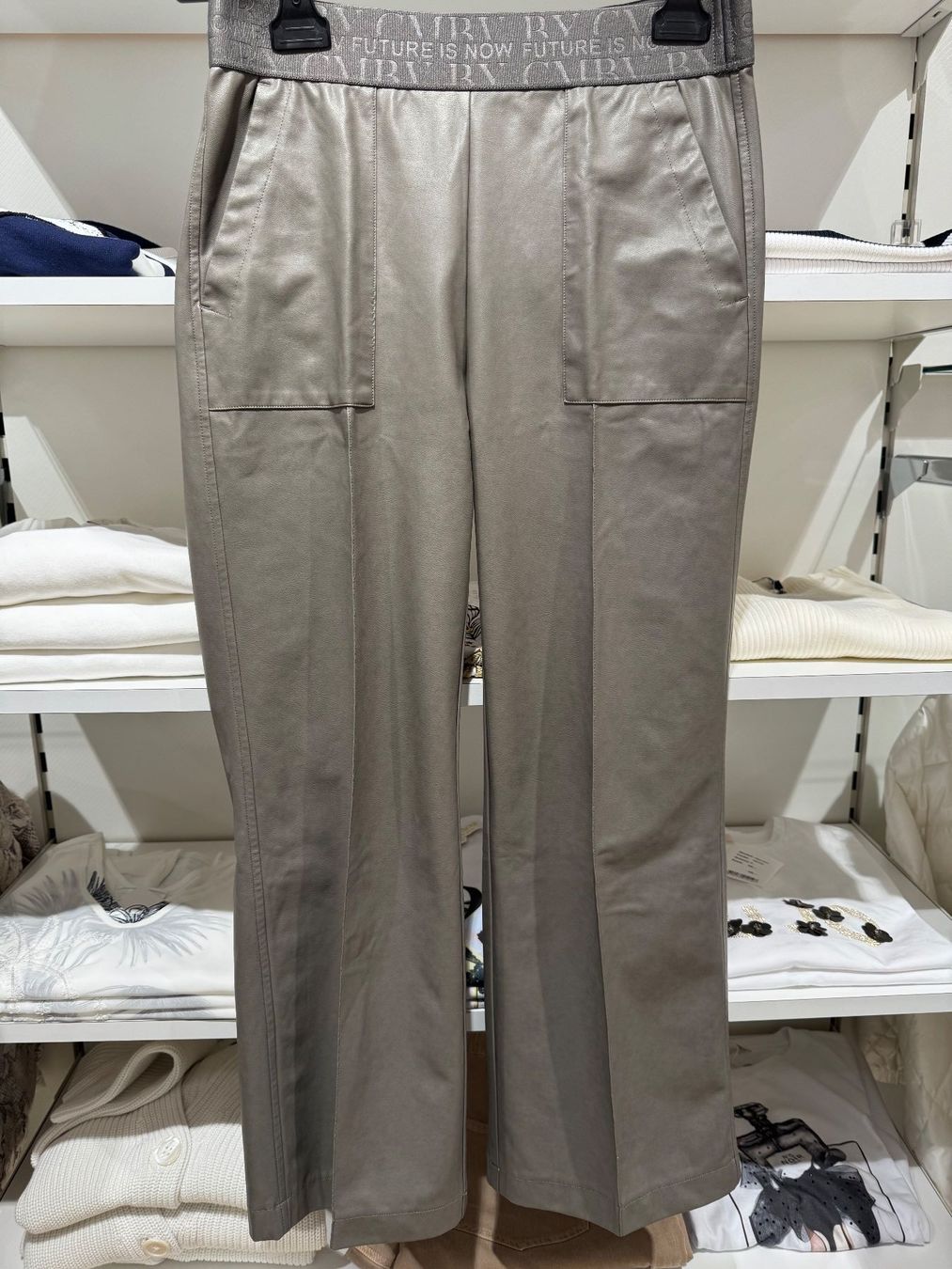 Cambio Hosen: Trendige Kunstlederhose, Cambio, Gr. 36 – Gebraucht aus Oberrohrdorf von maggys15